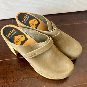 Swedish Hasbeens Women's Brown Leather Mules